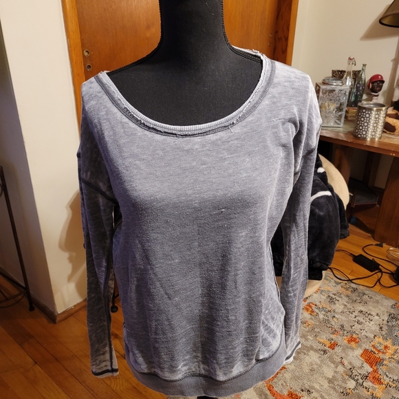 Comfy long Sleeve double layer look Top - Picture 11 of 11